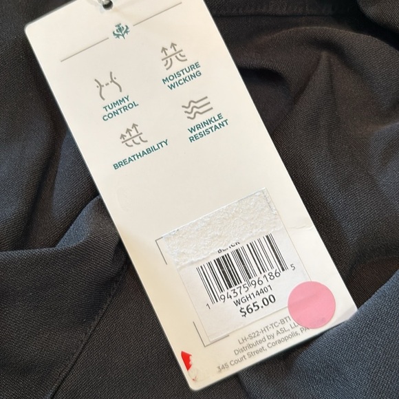 Lady Hagen Women's Tummy Control 7” Golf Shorts. NWT! - Picture 6 of 6